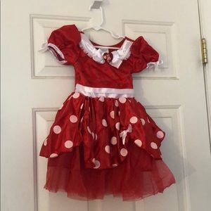 Minnie Mouse Dress Up